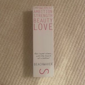 Beachwaver curling iron